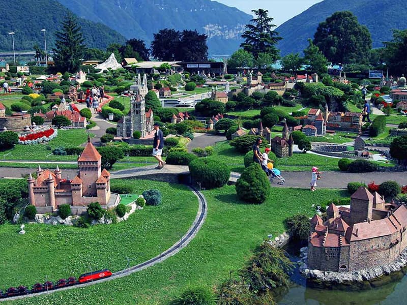 ルガノの旅行 観光ガイド スイス旅行専門 スイスツアーズ Swisstours