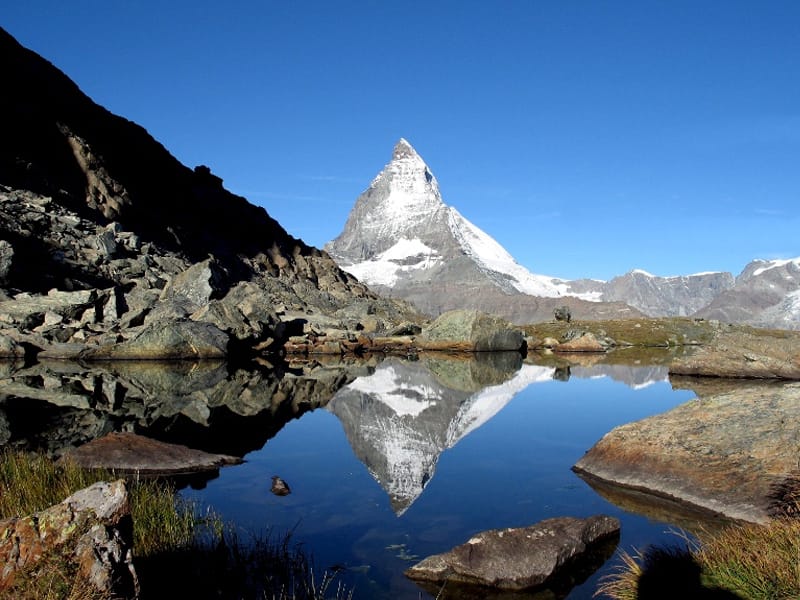 Riffelsee lake with reflection of the Matterhorn - © Author: Zermatt Tourismus, Source: Kurt Müller