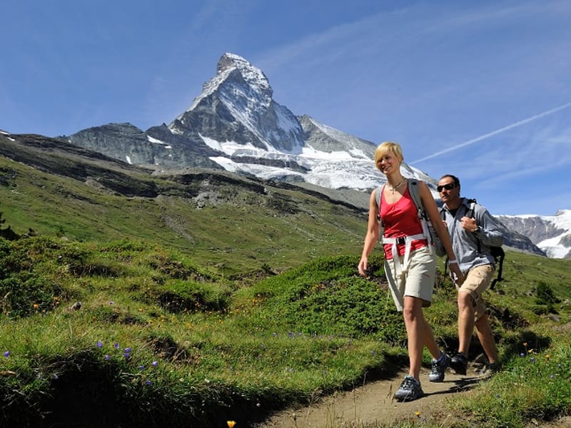 Hiking along the Matterhorn Trail