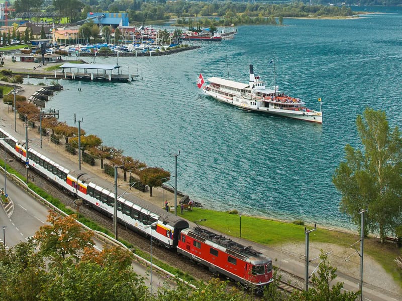 氷河急行・ベルニナ急行・ゴッタルドパノラマエクスプレスの旅 8日間